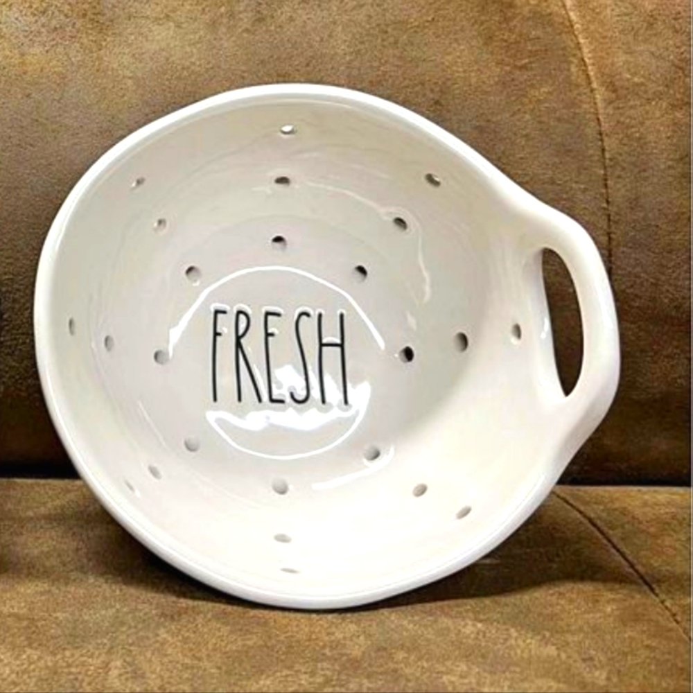 RAE DUNN "FRESH" mini Strainer